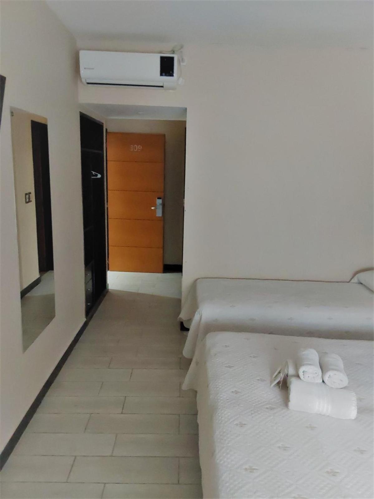 Hotel Castellon Mar del Plata Extérieur photo
